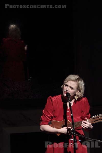 OLOF ARNALDS - 2011-02-28 - PARIS - Studio des Champs Elysees - Ólöf Arnalds